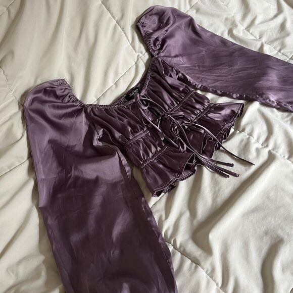 Y2K Purple Mixed Threads Los Angeles Satin Long Sleeves Tie Front Crop Top - Picture 1 of 8